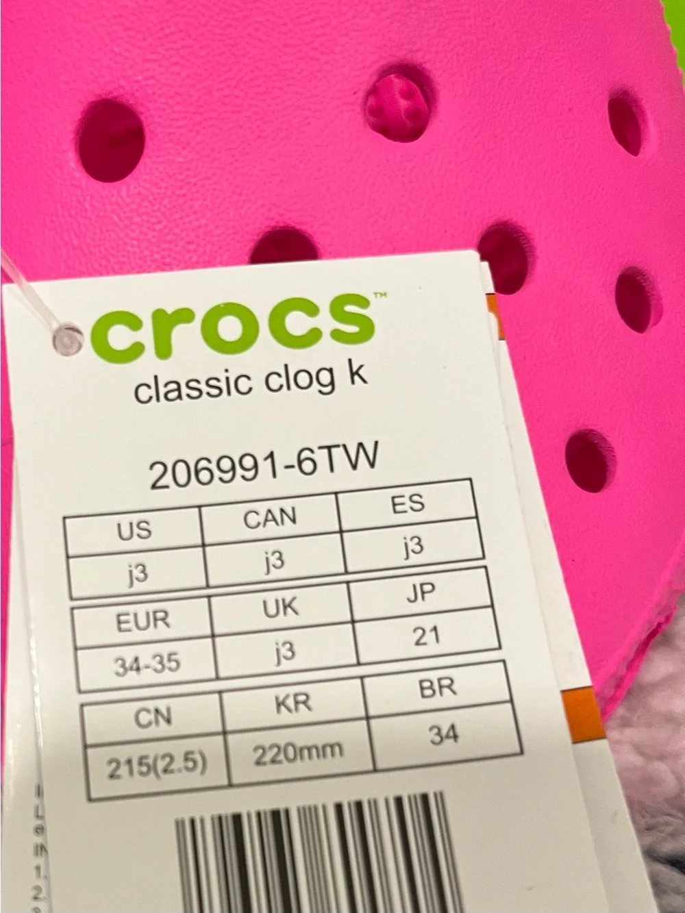 CROCS Kids Hot Pink Classic Clog Sandals Brand new with Box
